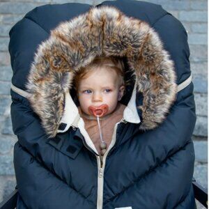 7 A.M. Enfant Car Seat Cocoon Tundra Black Faux Fur